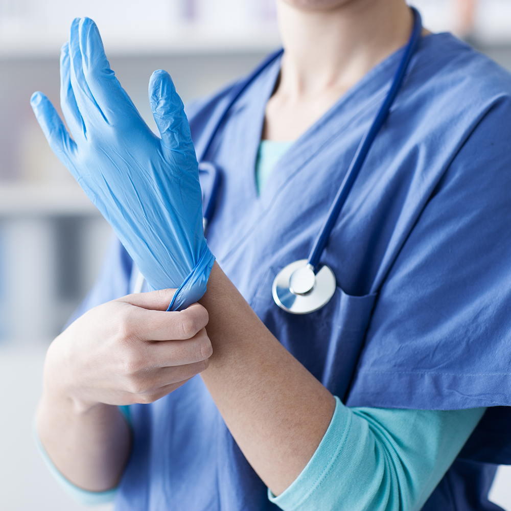 Sterile oder unsterile Handschuhe: Der richtige Schutz für jeden Job